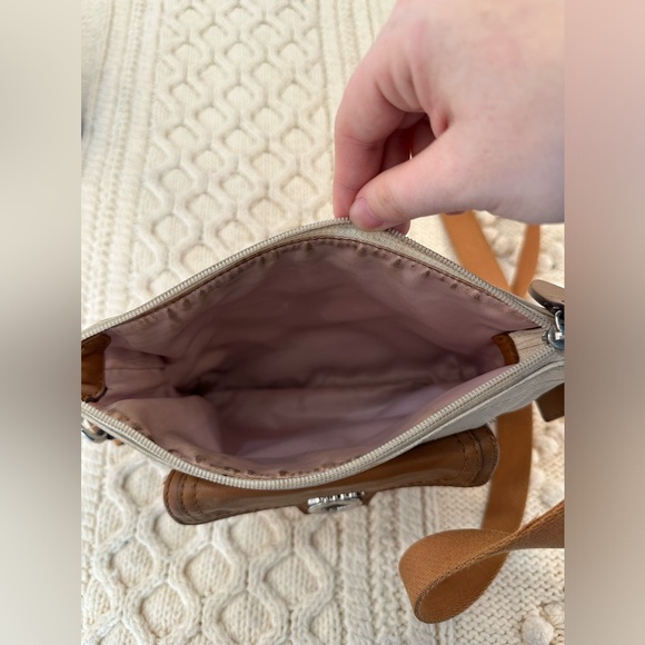 Coach white and tan cross body purse - Picture 3 of 7